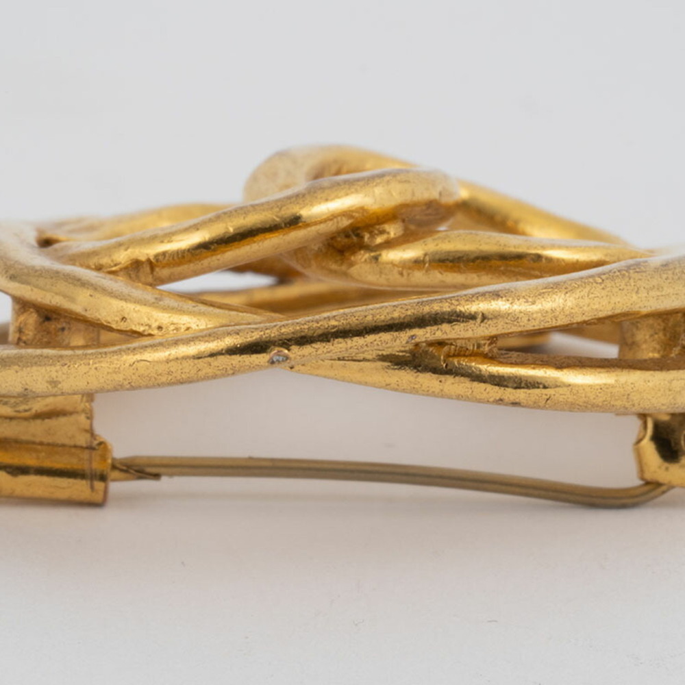 CHANEL Gold Brooch - Picture 12 of 12